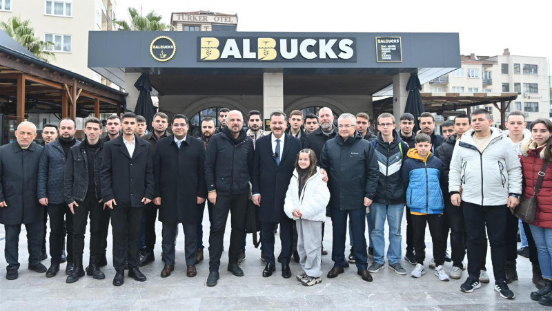 “Biz yaptık yine biz yaparız”
