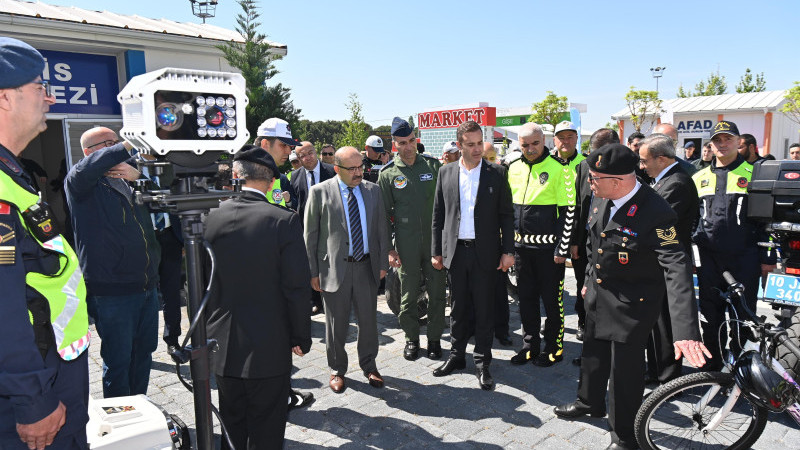 Trafik Haftası’nda çocuklar eğlenirken öğrendiler